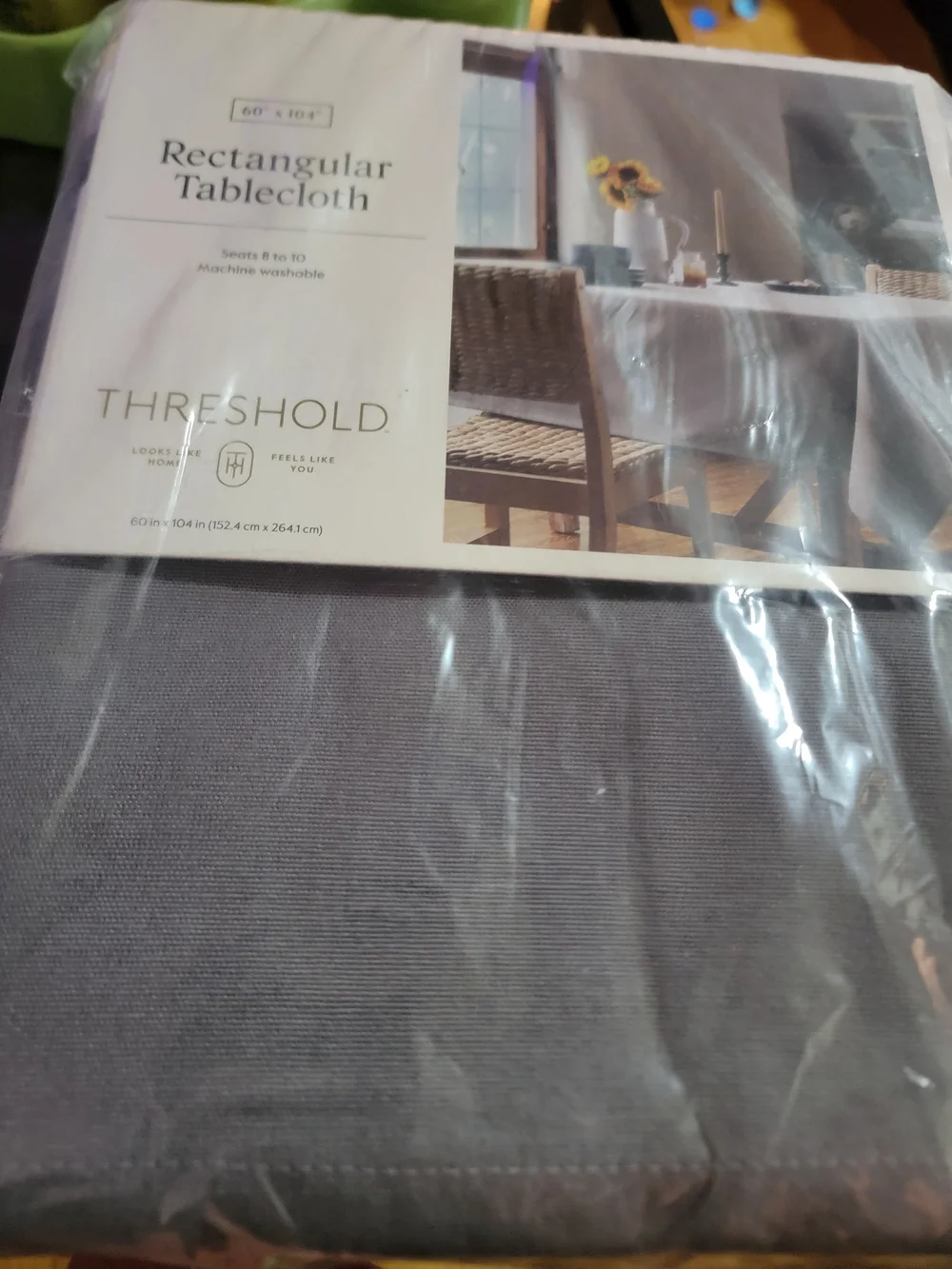 Threshold Rectangular Tablecloth/ 4 Threshold Washable Napkins Set